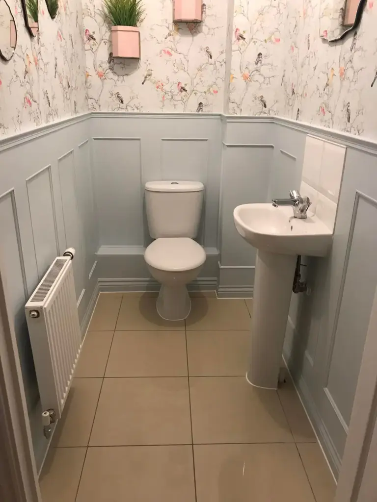 bledomodrá kriedová farba na drevo crystal blue