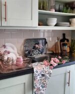 pistáciová kriedová farba na drevo eye candy