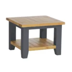 Šedý konferenčný stolík s poličkou v tvare štvorca 610x610x500