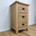 masívne malé skrinky