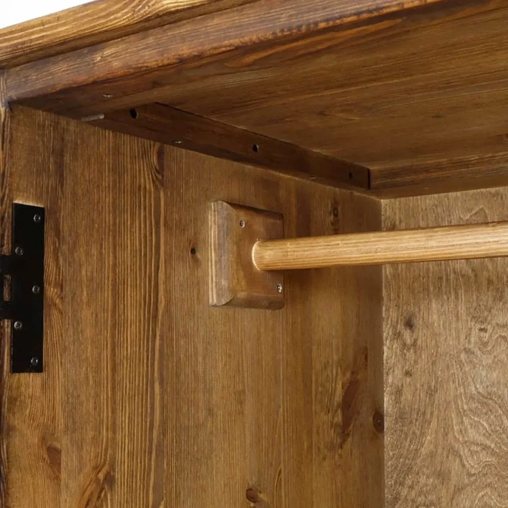 dvojdverova borovicova skrina