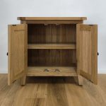 masívna skrinka na dokumenty