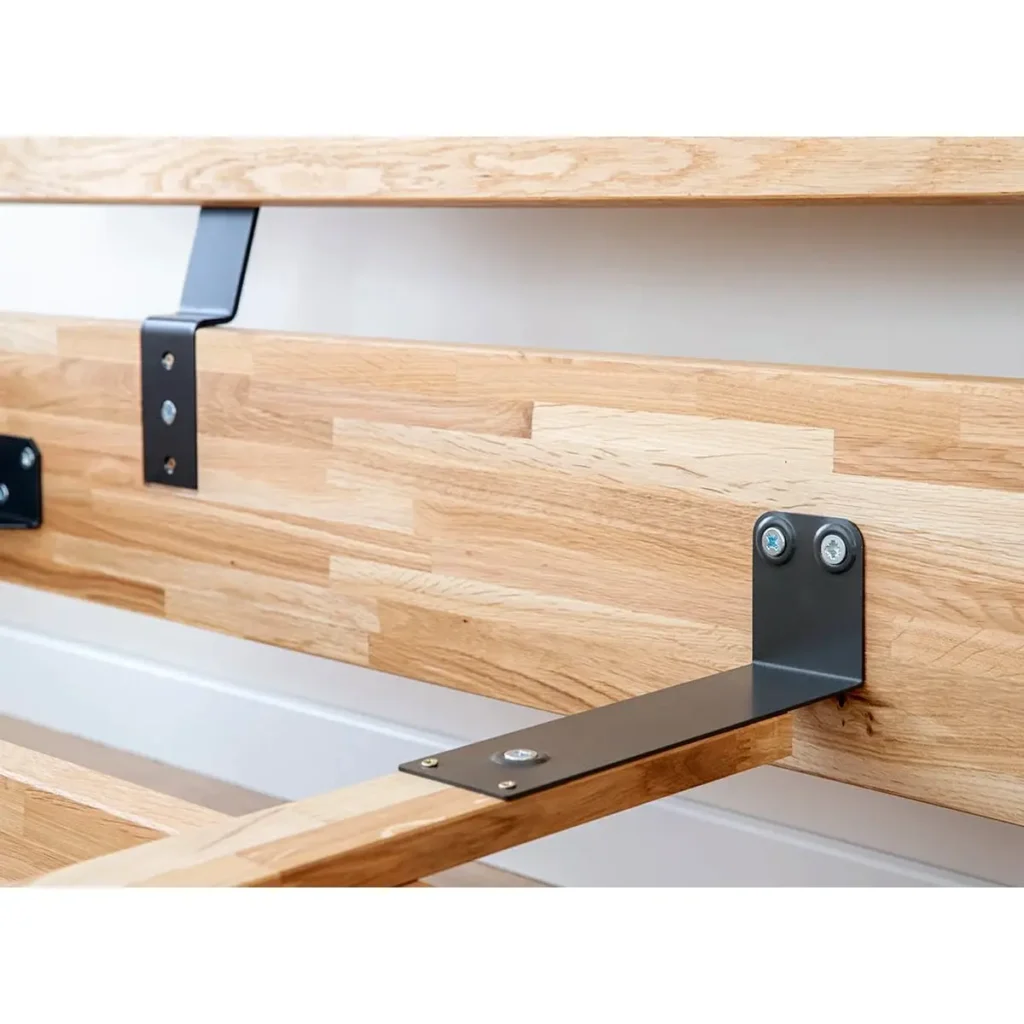 kotvenie na postel masiv dub