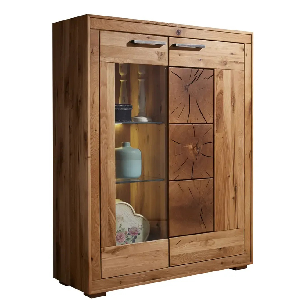 1033150711-01 Sekretár z masívu