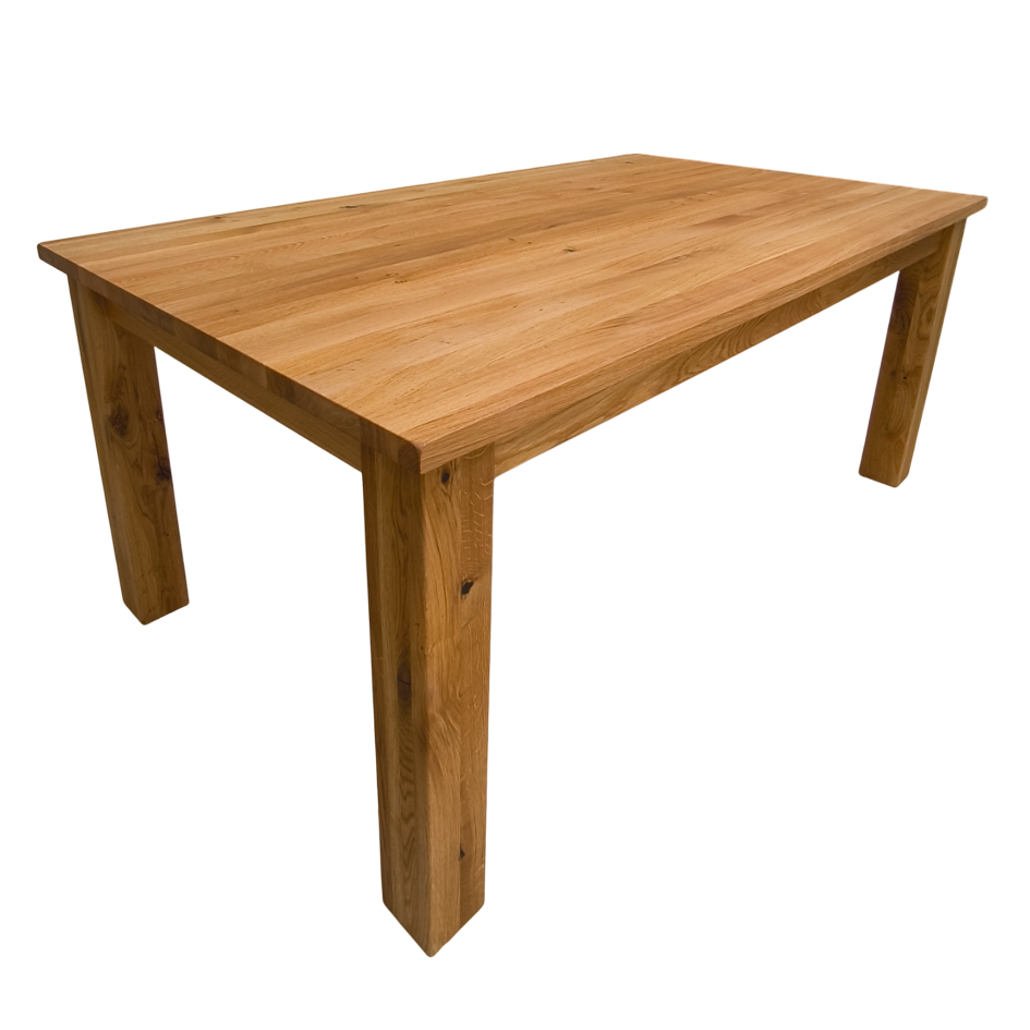 masívny jedálenský drevený stôl