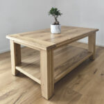 rustikálny konferenčný stolík