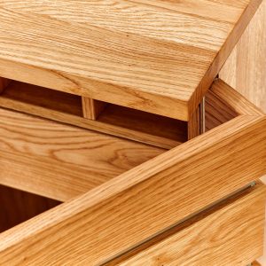 Barová skrinka z masívneho dreva BAROSO