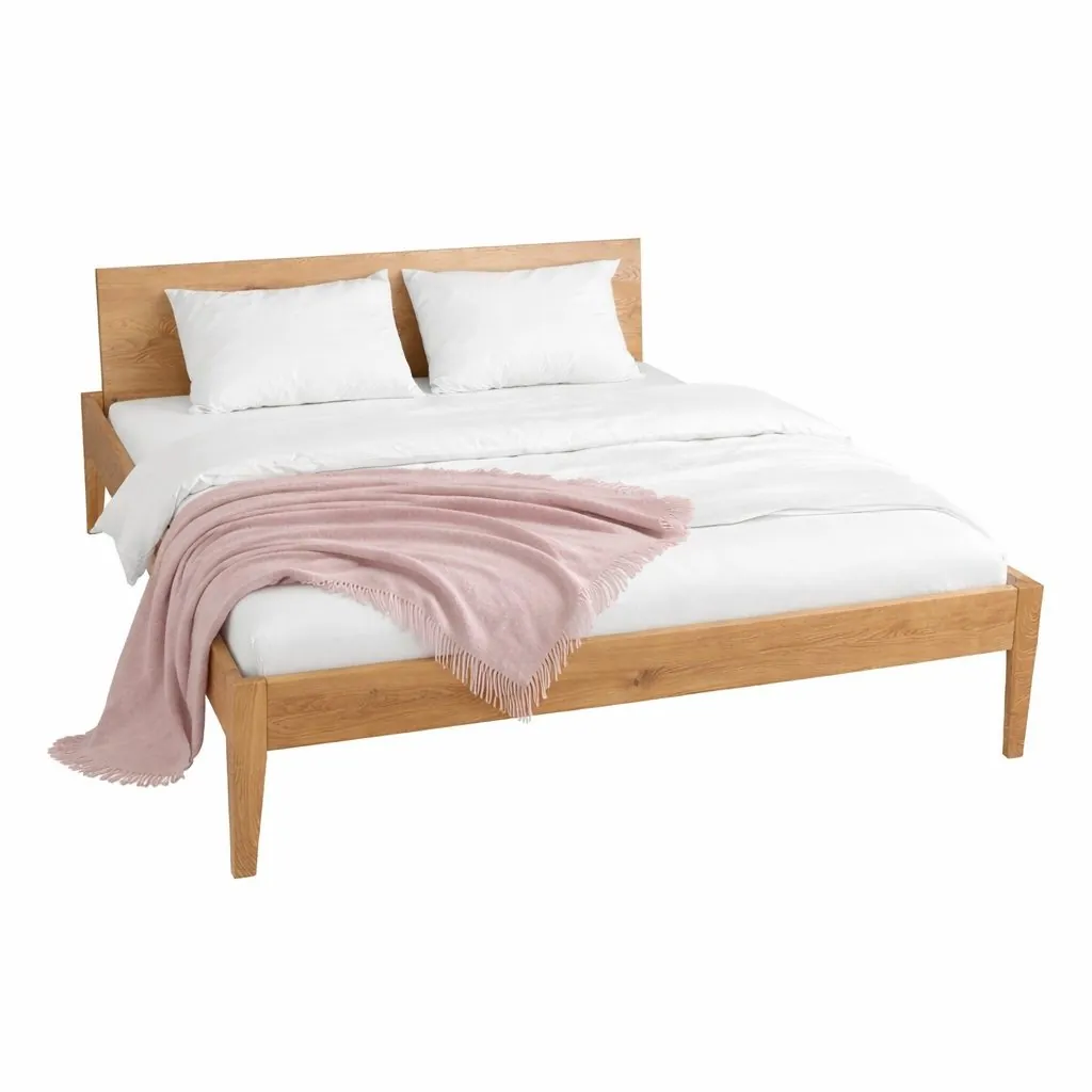 Dizajnové postele z masívu výroba na mieru