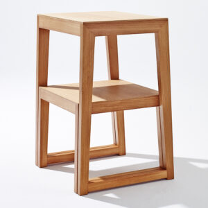 Multifunkčná taburetka masív