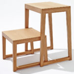 Multifunkčná taburetka z dreva