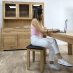 Čalúnená taburetka ku kozmetickému stolíku, 44x36x45 cm – Obrázok 6