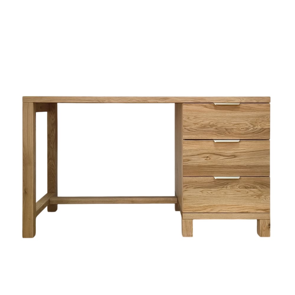 pracovný stôl do kancelárie