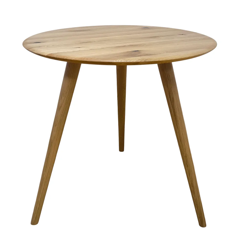 Okrúhly stôl z masívu