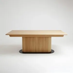 Masívny rozkladací stôl z dubu