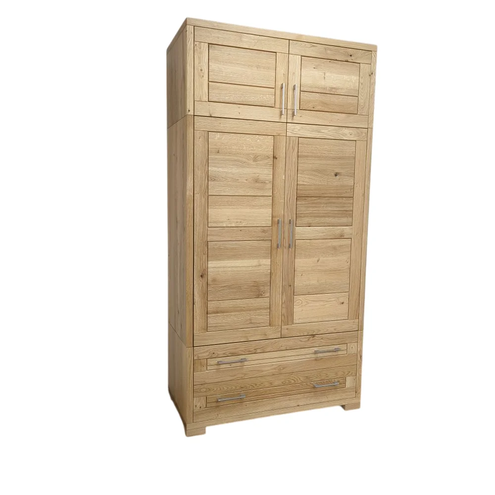 masívna skriňa na oblečenie s vešiakom