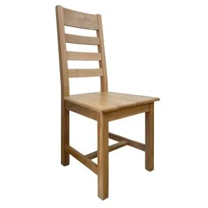 jedálenská masívna stolička dubová