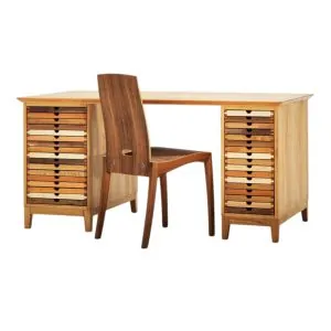 písací pracovný stôl do izby