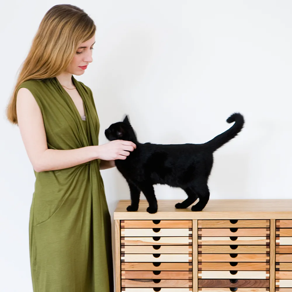 Minimalistický nábytok s jedinečným dizajnom značky Sixay