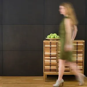 Nadčasová komoda SIXtematic vhodná do moderného aj tradičného interiéru