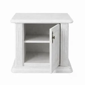 Biely nočný stolík s dvierkami